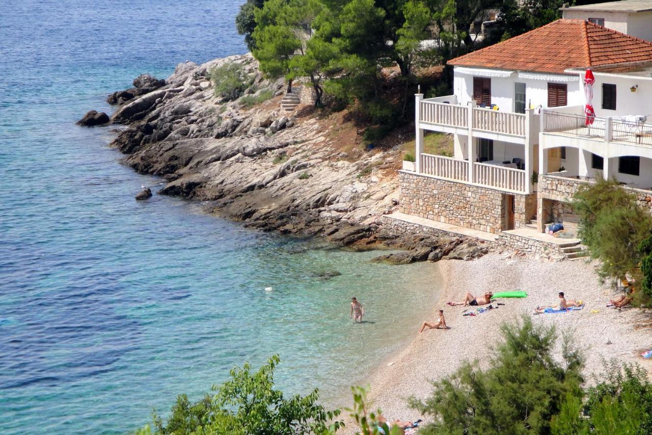 Seaside Secluded Apartments Cove Tvrdni Dolac, Hvar - 4008 Gdinj Екстериор снимка