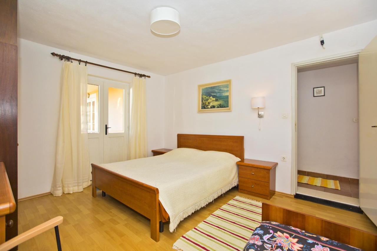 Seaside Secluded Apartments Cove Tvrdni Dolac, Hvar - 4008 Gdinj Екстериор снимка
