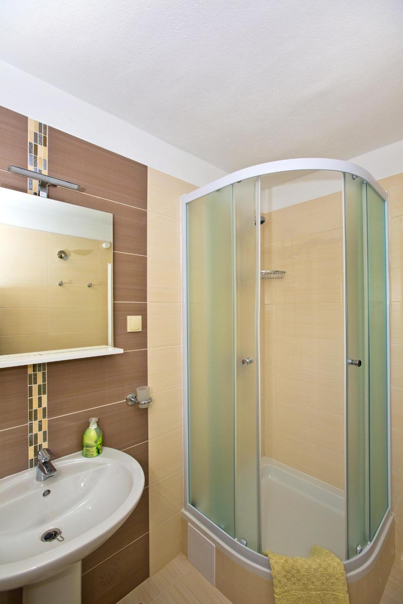 Seaside Secluded Apartments Cove Tvrdni Dolac, Hvar - 4008 Gdinj Стая снимка