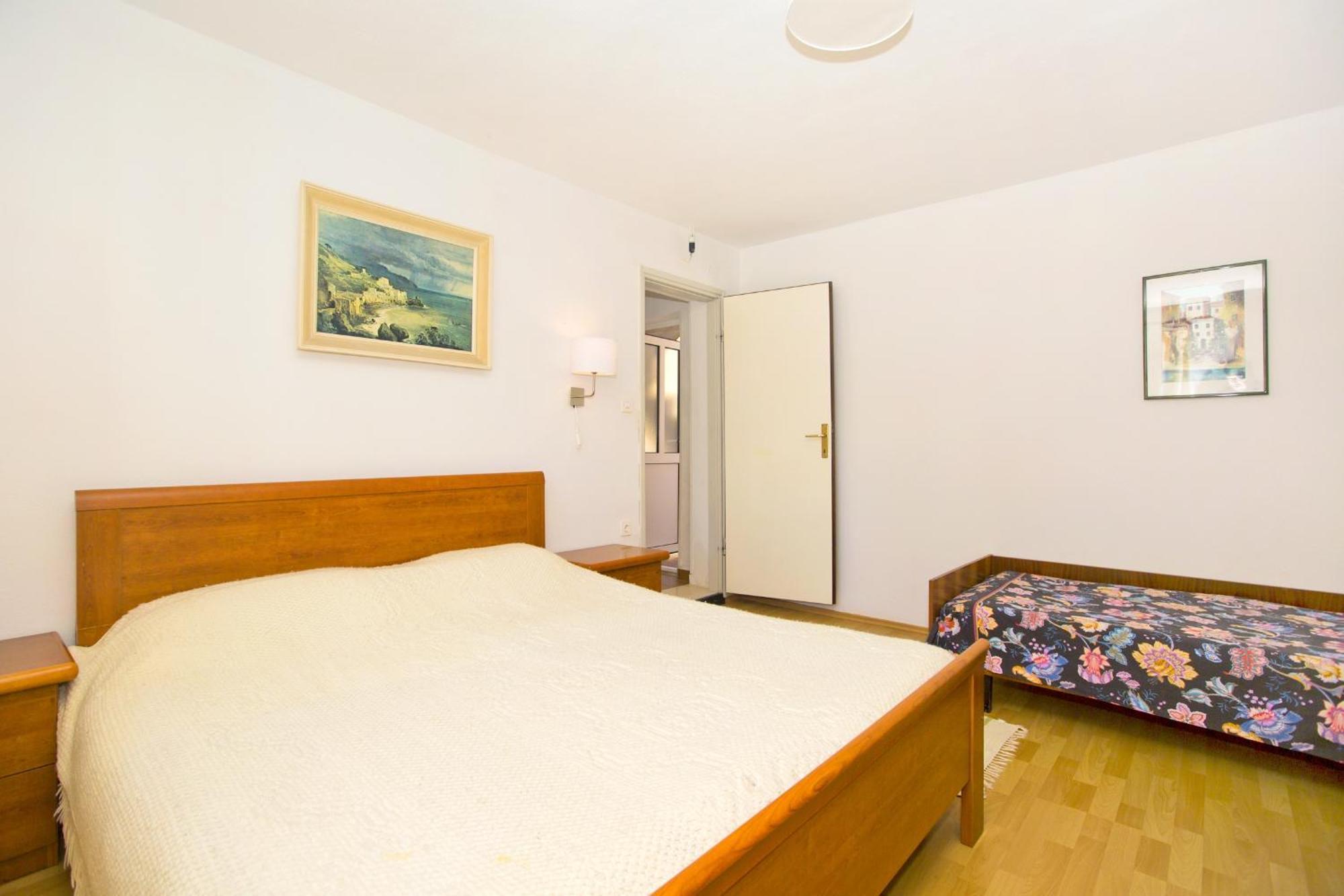Seaside Secluded Apartments Cove Tvrdni Dolac, Hvar - 4008 Gdinj Стая снимка
